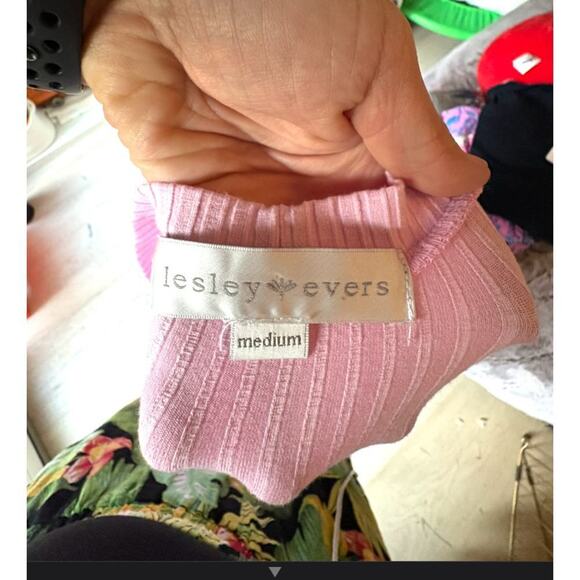 RARE Lesley Evers Ribbed Midi Dress - Soft Pink, Size Medium, 3/4 Sleeve - Picture 3 of 6